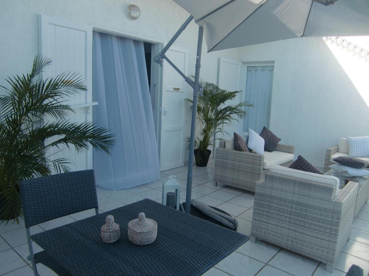 villa ambralini Saint Pierre Esterno foto